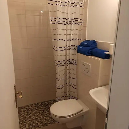 Tjarkshof דירה *